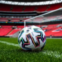 Der neue Spielball der UEFA EURO 2020 - der Uniforia!