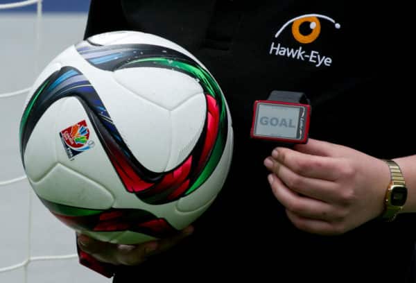 Das System des Hawk-Eye wurde 2015 in der Bundesliga eingeführt, zur EM 2020 wird es auch wieder benutzt. AFP PHOTO / JOHN